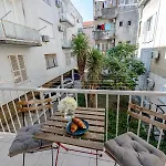 Jakov With Balcony * זאדאר