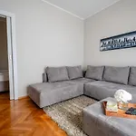 Jakov With Balcony Апартаменти Задар
